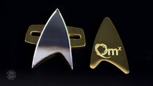 Load image into Gallery viewer, Star Trek: Voyager Communicator Badge - Front and Back