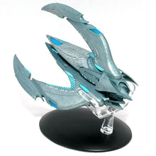 Load image into Gallery viewer, Zindi Insectoid Ship by Eaglemoss
