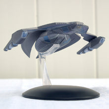 Load image into Gallery viewer, Star Trek Jem&#39;Hadar Fighter by Eaglemoss
