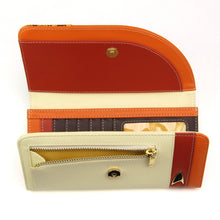 Load image into Gallery viewer, Uhura Retro Space Ladies Wallet - Open
