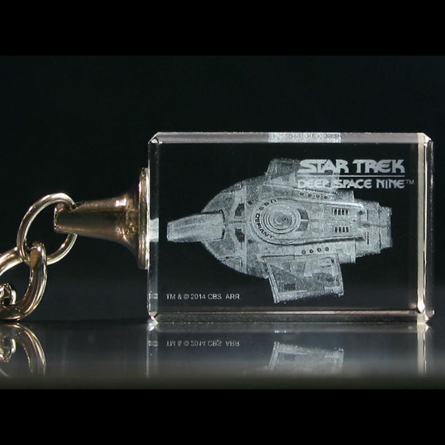 Star Trek Defiant Etched Crystal Art Keychain