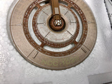 Load image into Gallery viewer, Star Trek Eaglemoss USS Glenn Limited Edition Starship - STLV 2018 exclusive
