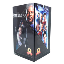 Load image into Gallery viewer, Star Trek Lt. Commander Worf Mini Master Figure
