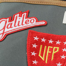 Load image into Gallery viewer, Universal Traveler Backpack - Detail
